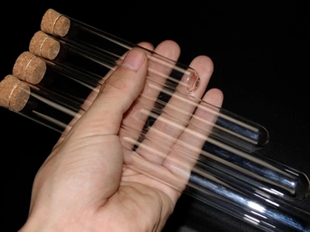 

10pcs/lot 18mm*180mm Glass Test Tube with Cork Round Bottom Cigar Moisturizing Glass Tube Weed Tobacco Box Laboratory Glassware