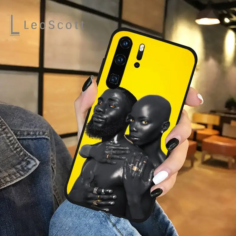 

Close-up of senior elegant luxury fashion women Phone Case For Huawei honor Mate P 9 10 20 30 40 Pro 10i 7 8 a x Lite nova 5t