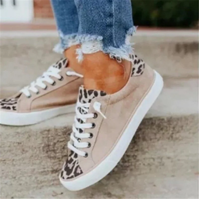 

2021 Spring New Women's Flat Shoes Fashion Leopard Lace-up Women Low-Heel Casual Shoes Platform Outdoor Comfortable Women Shoes