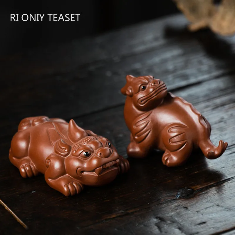 

Chinese Yixing Boutique Purple Clay Tea Pet Lucky Animal Statue Ornaments Handmade Sculpture Art Tea Ceremony Decoration