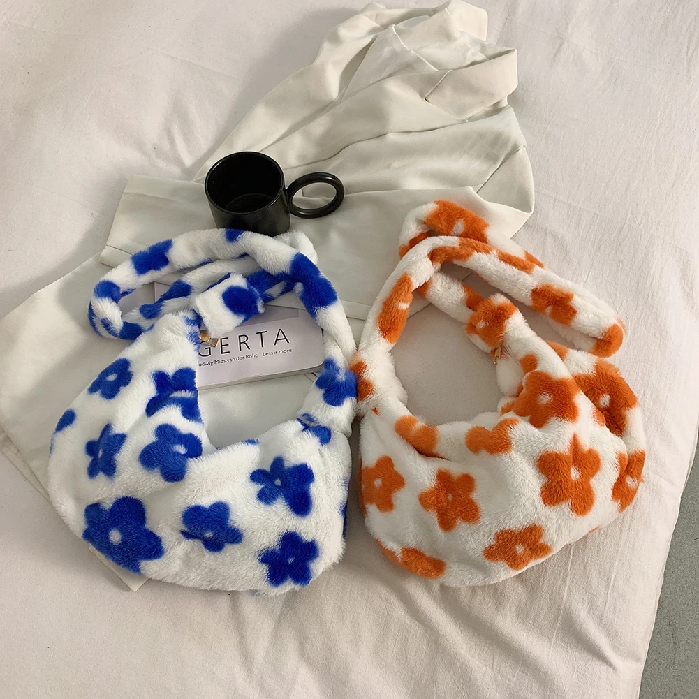 

Fashion Flower Print Crossbody Bags Autumn Winter Plush Shoulder Bags For Women Casual Large Capacity Totes Handbags Winter Hot