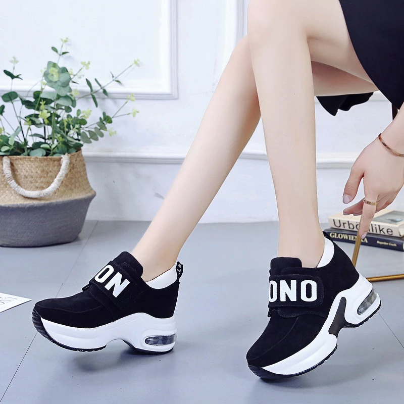 

Повседневные туфли на толстой подошве, корейский стиль, универсальная Студенческая обувь на липучке, модные женские туфли, новинка для весн...