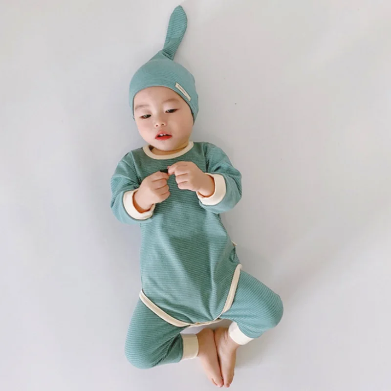2021 nuevo oto&ntilde;o ni&ntilde;os pijamas para chicos y chicas 3-pcs conjuntos Color caramelo Bodi de manga larga + polainas + gorra de algod&oacute;n reci&eacute;n nacido Ropa E0318-2