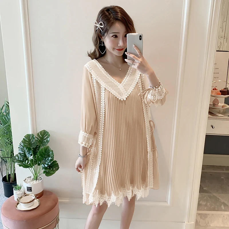 Summer Sleeveless/Long Sleeve Maternity Chiffon Pleated Dress V-neck Lace Patchwork Tassel Hem Pregnant Women Dress Sweet