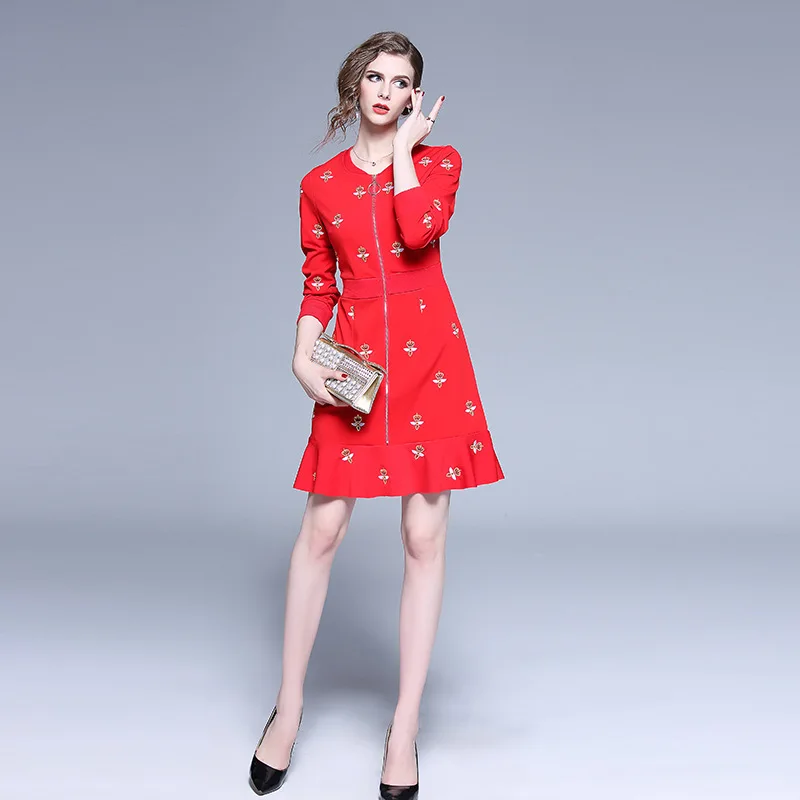 Весна с v-образным вырезом красный сложенный платье вышивкой Vestidos Invierno 2019 женский