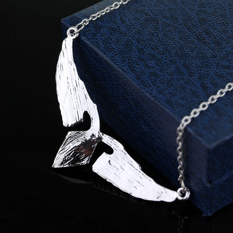 Ожерелье City Of Bones Force с кристаллом, украшенное крыльями ангела, является ярким украшением цепочки и подарком на Рождество.