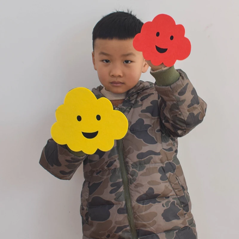 Детский сад 61 реквизит для танцев облако смайлик облачные игры детей выступлений