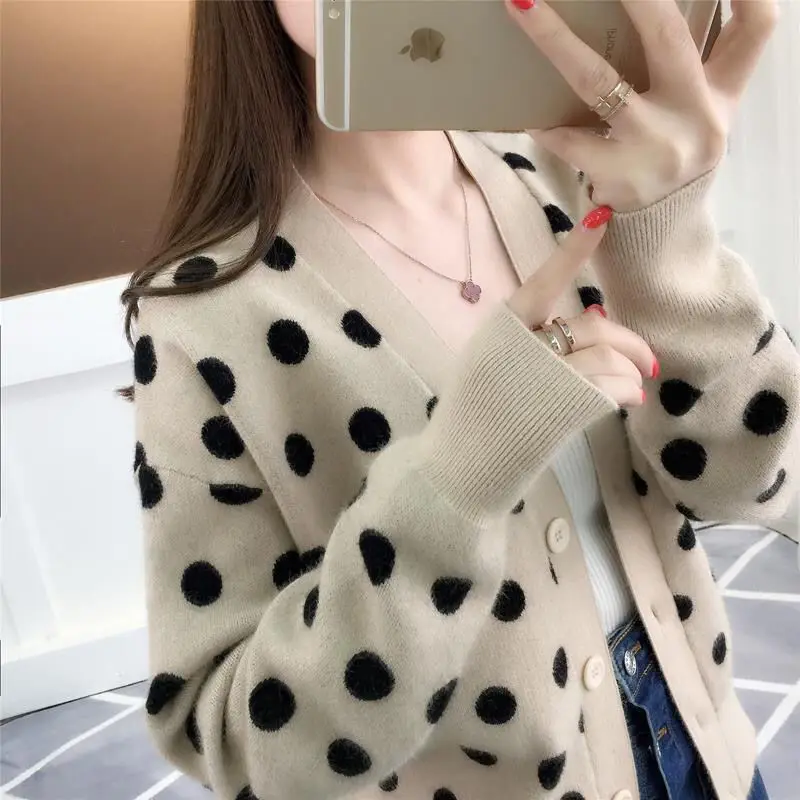 Женский вязаный кардиган в горошек свободный свитер с V-образным вырезом и