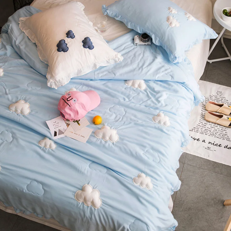 للبيع 3D Clouds Summer Thin Quilt Blue Ruffles Three-dimensional Clouds Air Conditioning Quilts Home Sofa Blanket Office Nap Blankets