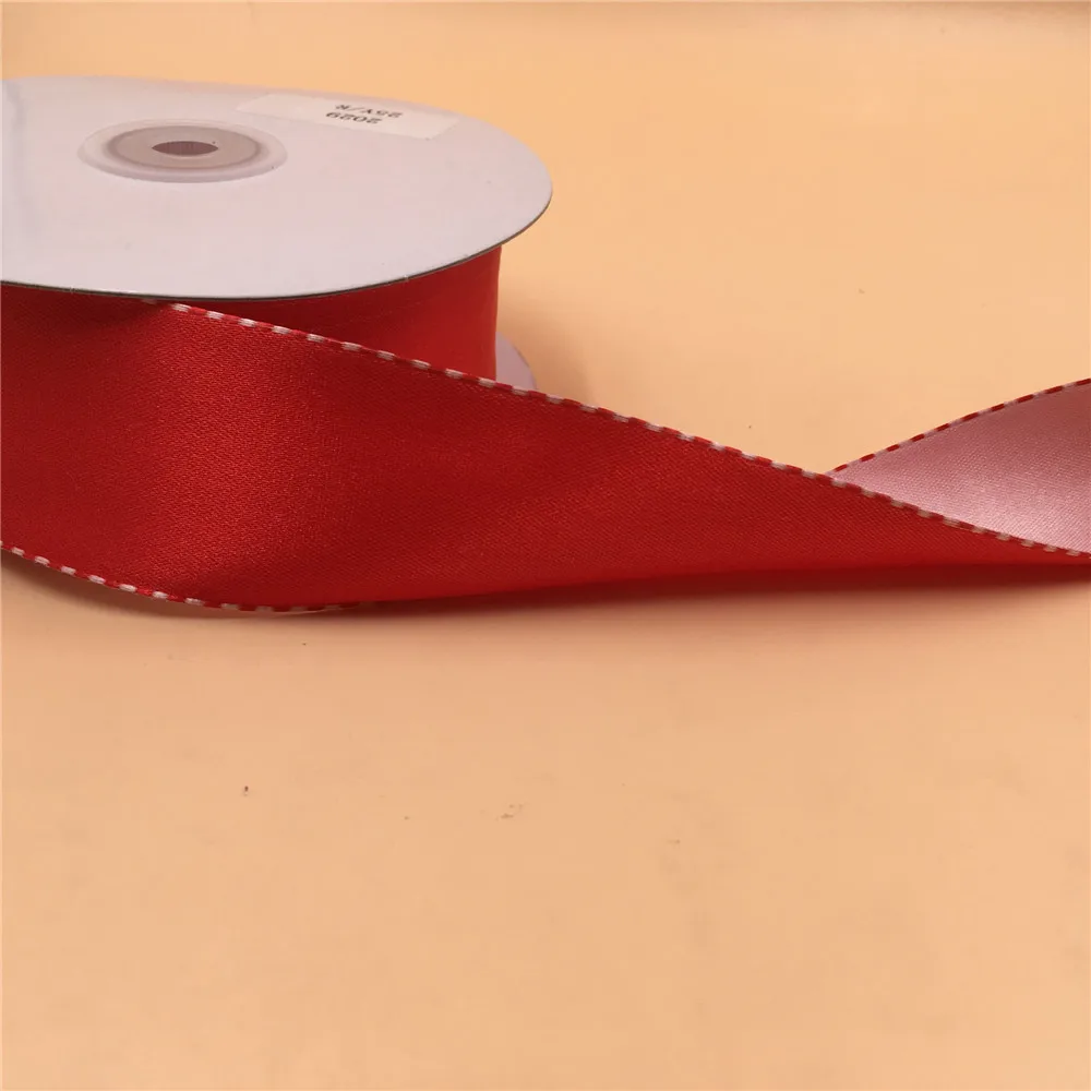 Лента с проволочной кромкой 38 мм красная белая реверсивная двухцветная для