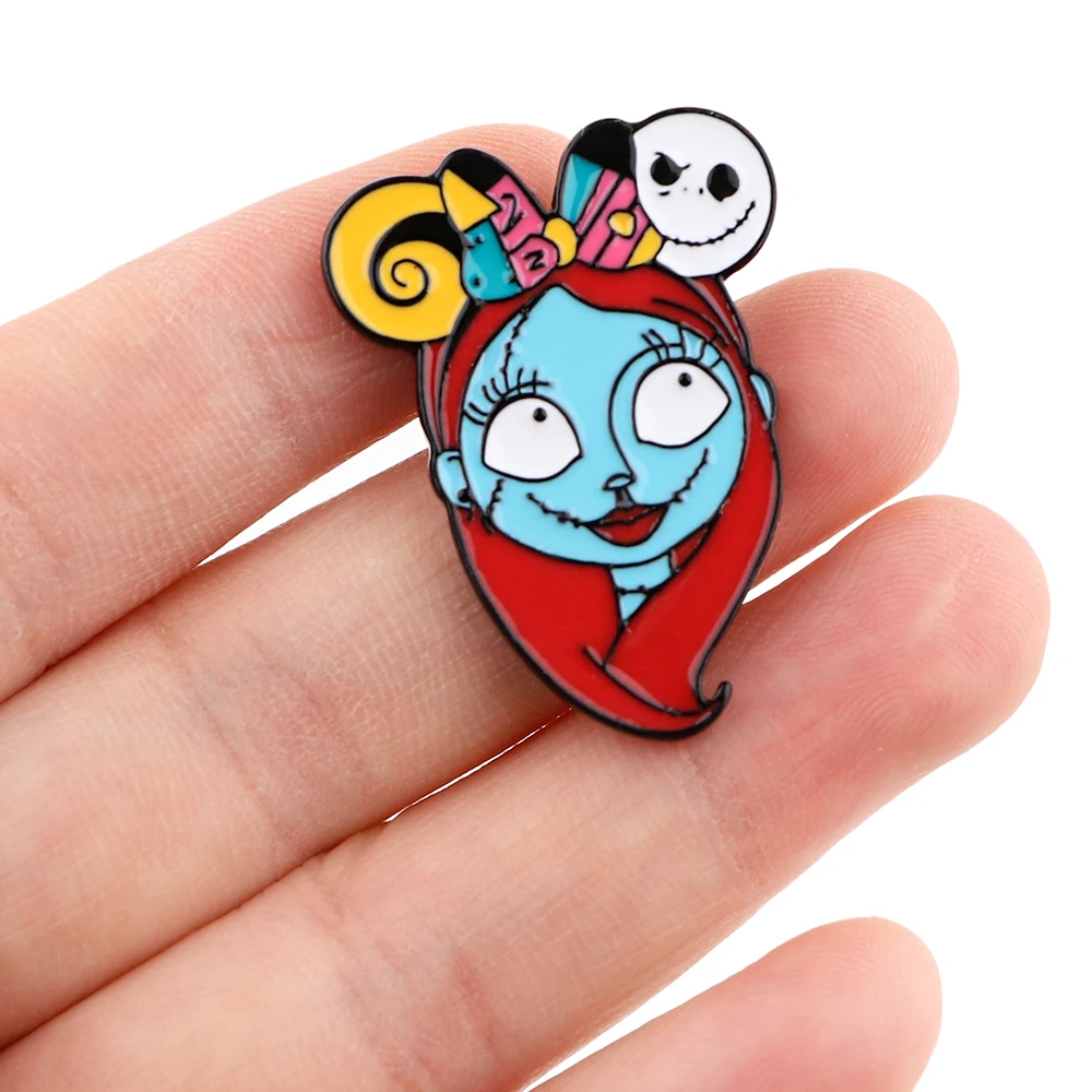 Милые эмалированные заколки LT1259 Кошмар перед Рождеством для одежды значки на