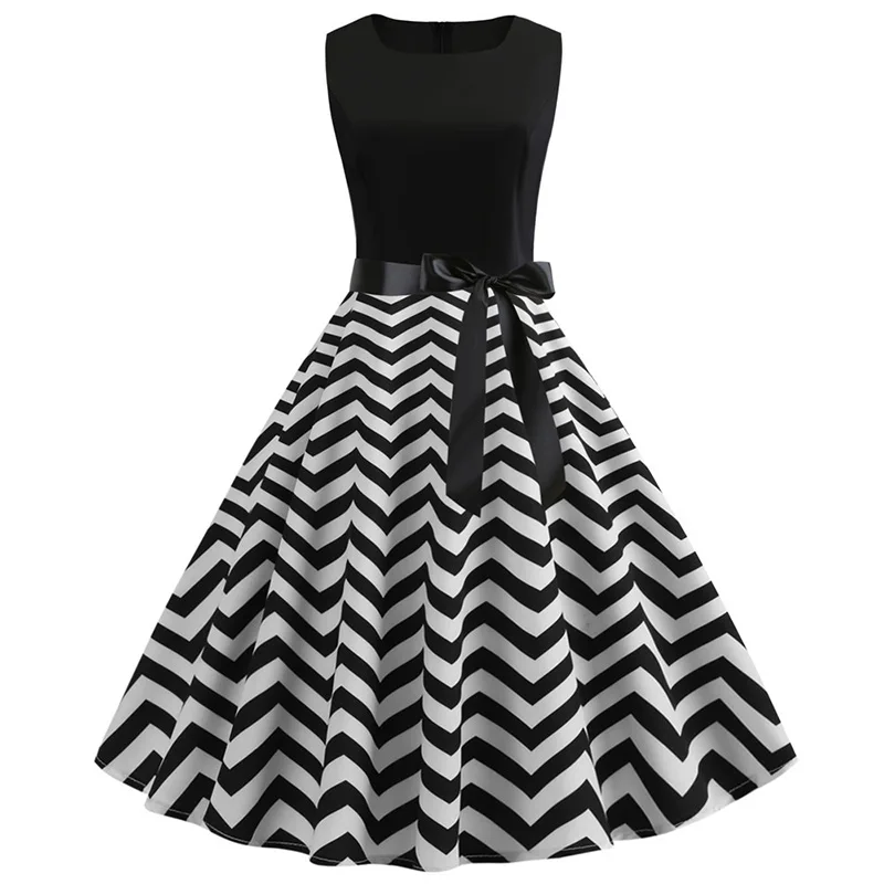 Женское винтажное платье в горошек черно белое летнее лоскутного покроя с