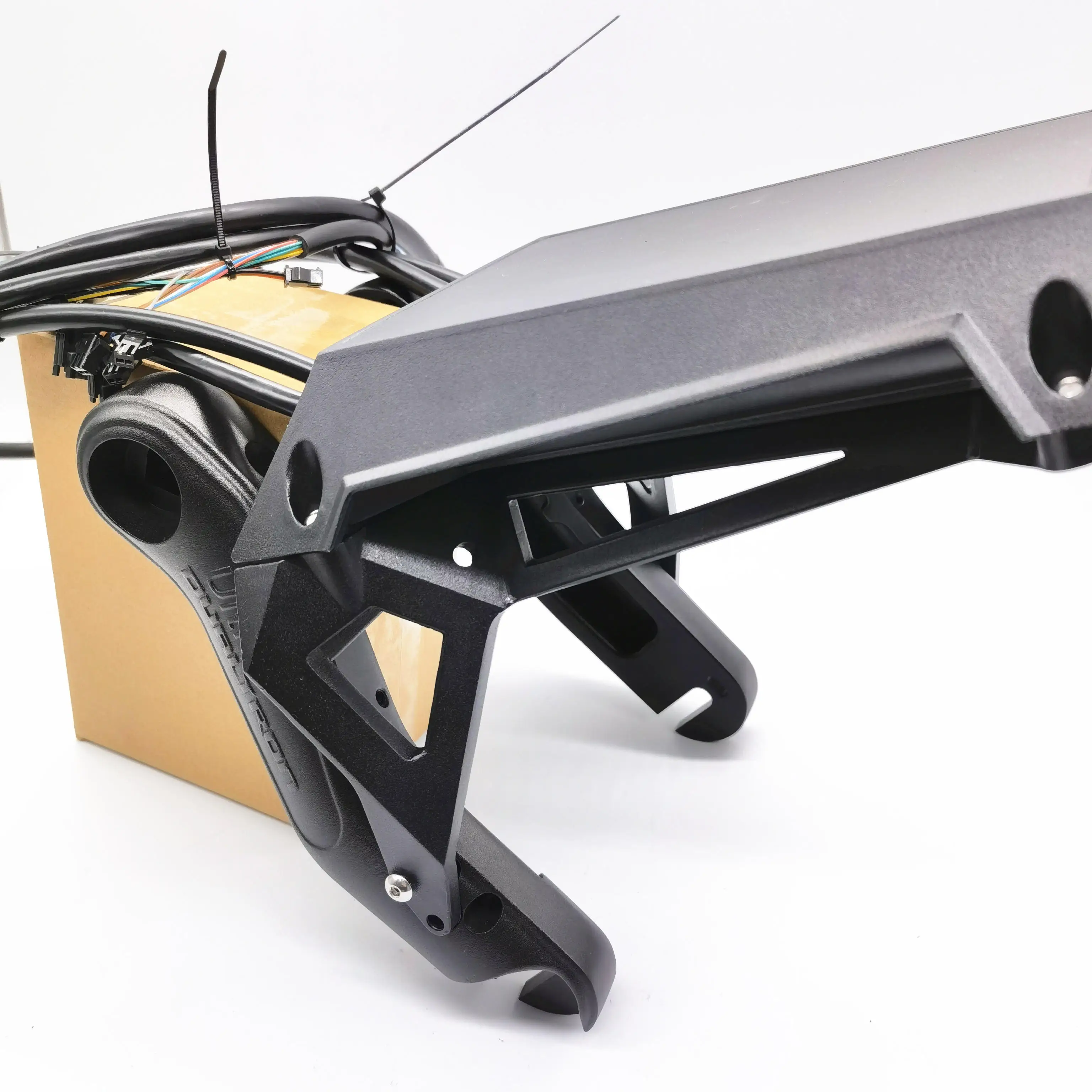Hinterer Arm des Ultra2 MINIMOTORS DUALTRON DT ULTRA2 UP Elektrorollers – Detail 8