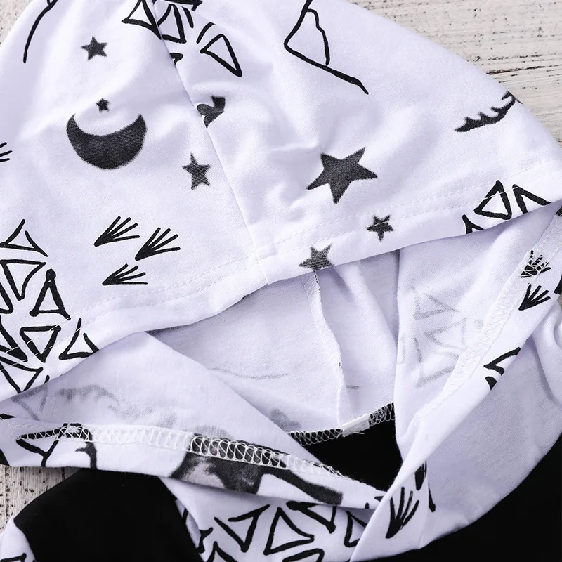 Комплект с героями мультфильмов Изысканная детская одежда со звездами и