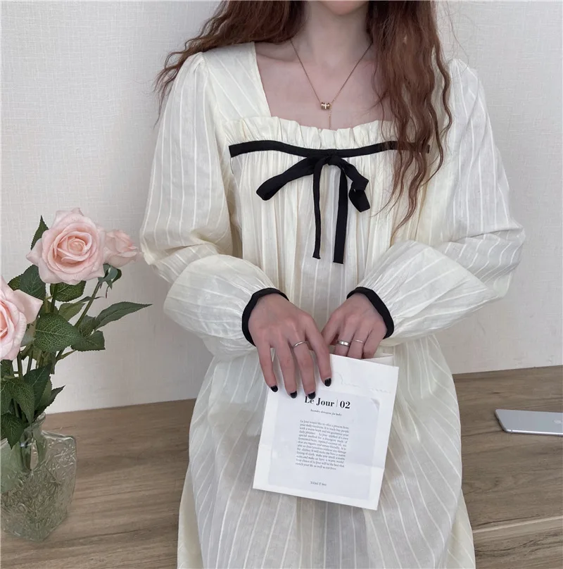 

2021 Spring and Autumn New Pajamas for Women Sweet Square Collar Bow Nightdress French Solid Ruffles Hem Sleeping Dress