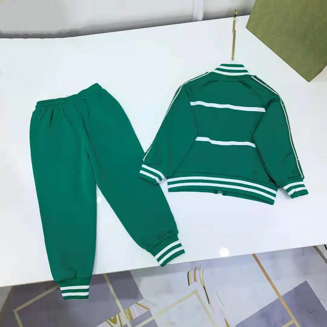 

Autumn and winter 2021 children's long sleeve zipper top + trousers boys and girls suit high quality brand leisure suit