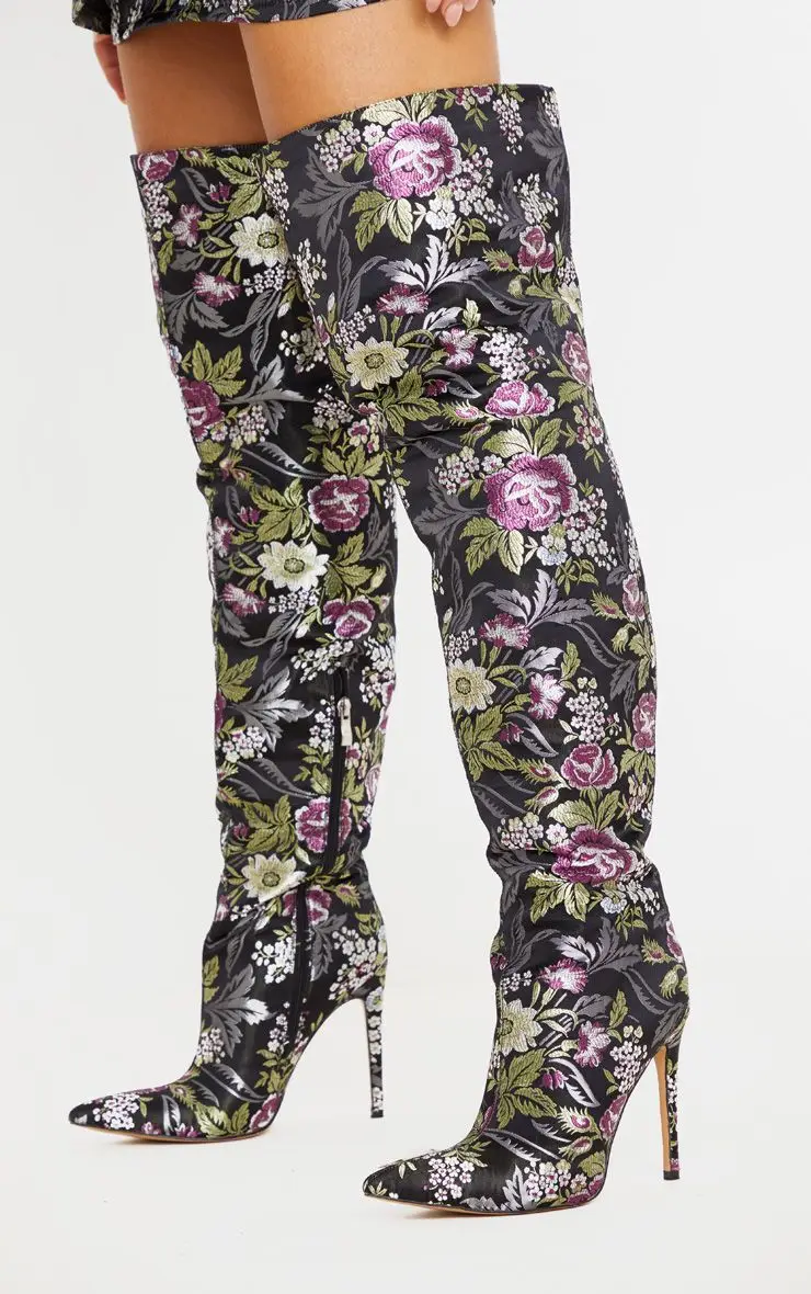 Женские сапоги выше колена Olomm черные зеленые на шпильке с острым носком вечерняя