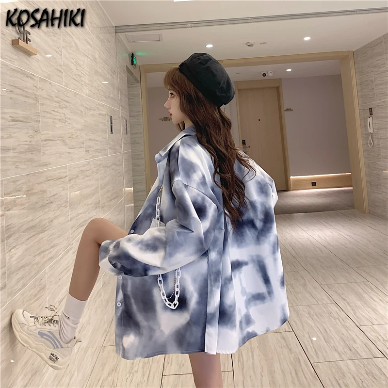 

KOSAHIKI Vintage Tie Dye Blusa Harajuku Style Print Shirt 2021 Summer Loose Turn-down Collar Chain Patch Blouse Women Streetwear
