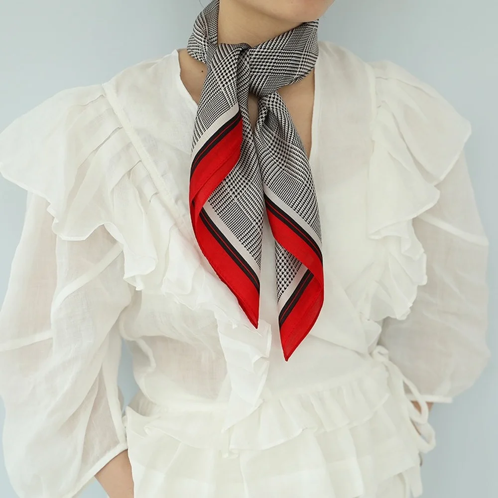 

Luxury Brand Houndstooth Design 100% Silk Square Scarf Exquisite Ladies Handkerchief Women Shawls Fashion Office Hair Neck Hijab