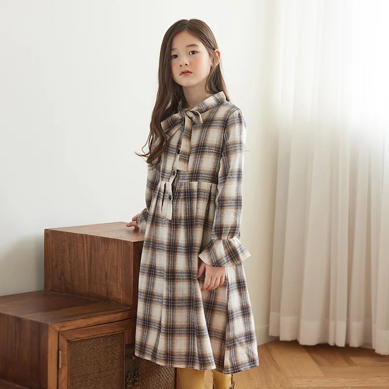 Модный корейский стиль клетчатое милое платье с длинными рукавами для девочек на
