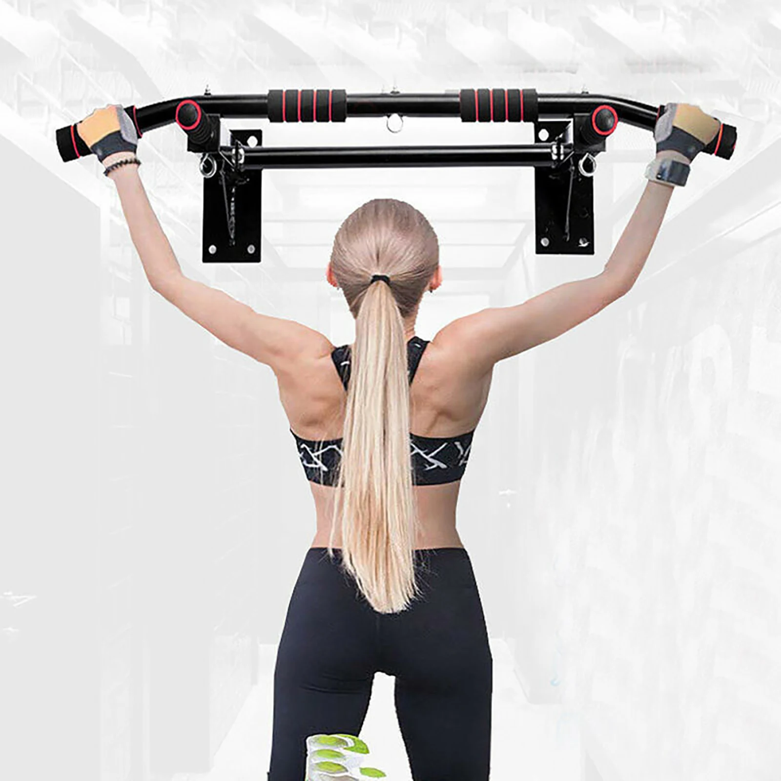 Настенная рама для подтягивания в дверной проем с эргономичной ручкой