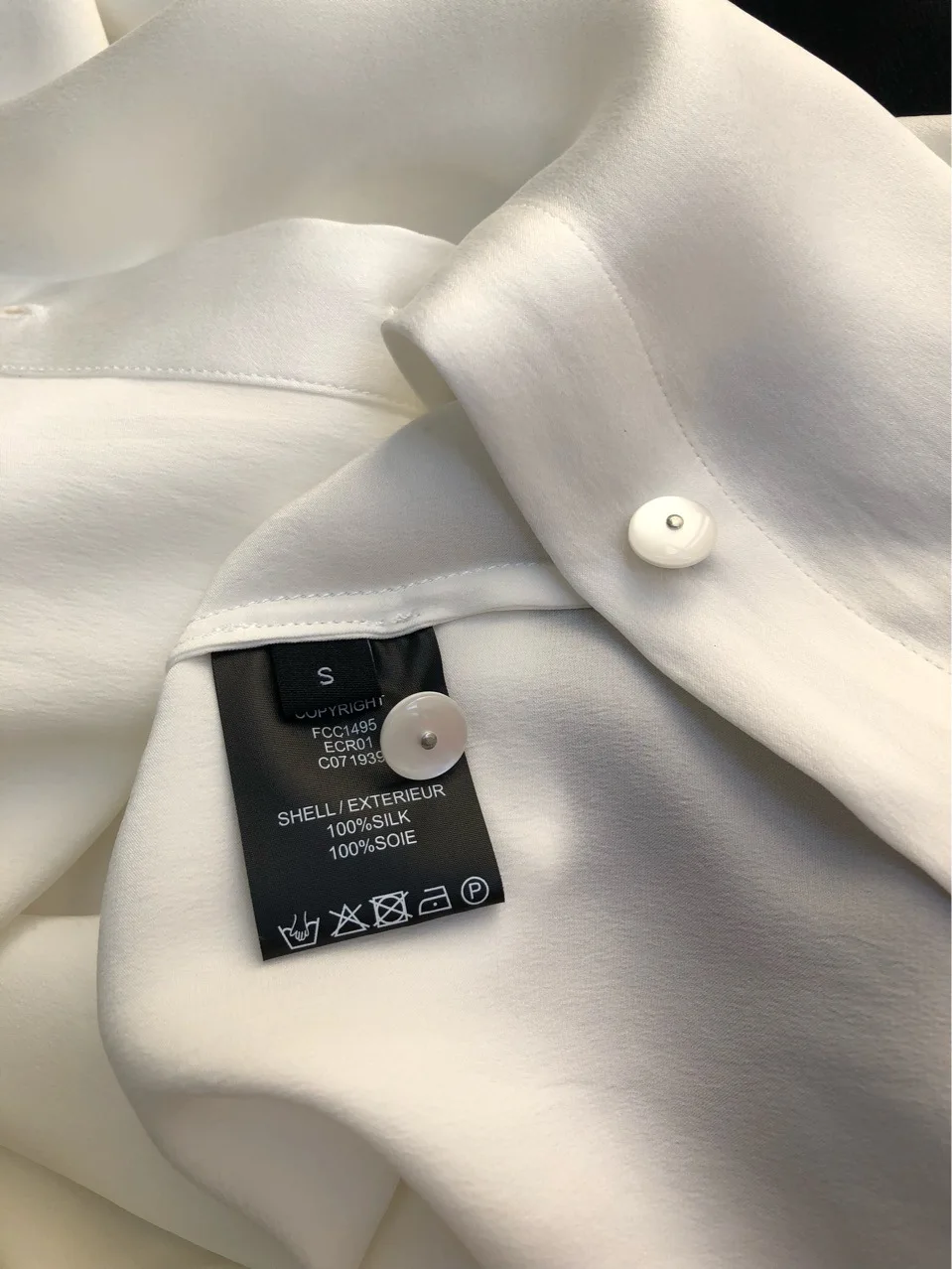 

Satin loose long sleeve ladies office blouses and tops 100% Black/White Autumn Winter Women's shirt Smooth