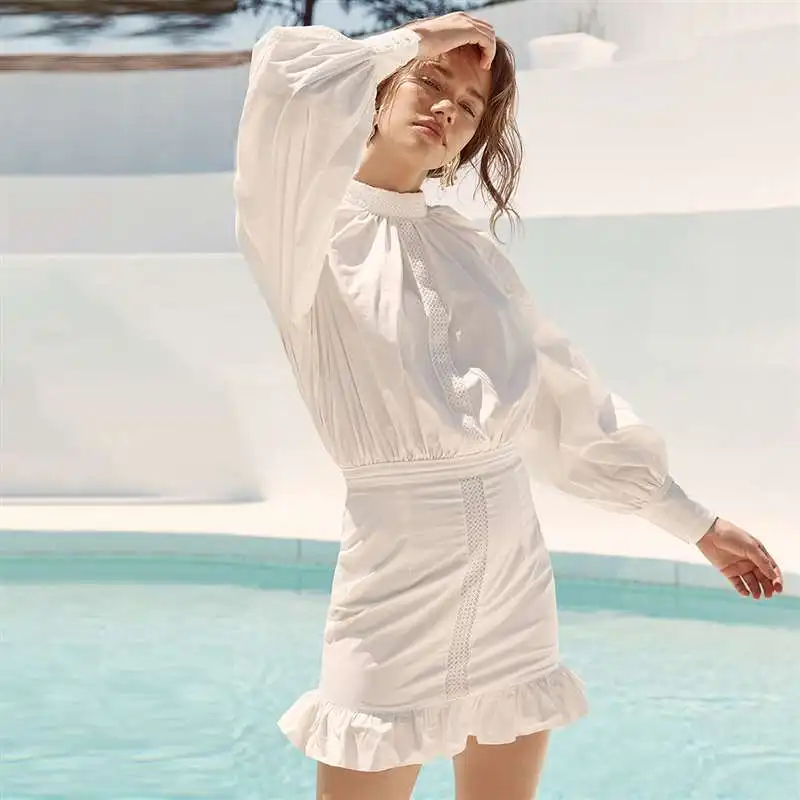 Осеннее Плиссированное мини платье с длинным рукавом и высоким воротником