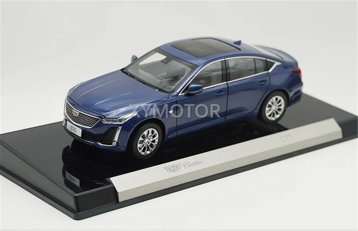 

New 1:18 For Cadillac CT5 2021 Metal Diecast Model Car Kids Toys gift Collection Display Ornaments Blue