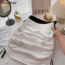 Стильная юбочка в базовых цветах Стильная юбочка в базовых цветах