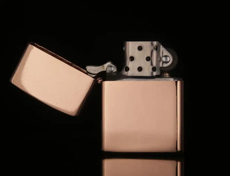 Розовая Золотая плоская керосиновая зажигалка бензиновая масляная многоразовая