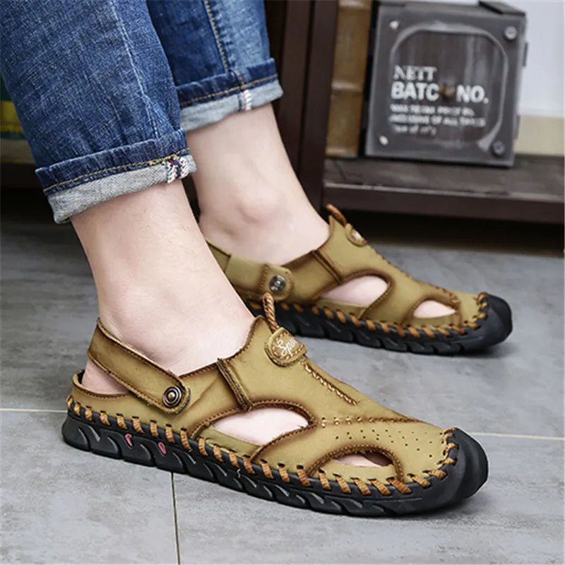 

2021 New Leather Men's Sandals Classic Roman Sandals Casual Comfortable shoes Summer Outdoor Beach Man Sandals Sneakers 38-48