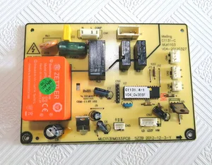 Для доска на холодильник C1131.4-1 MLC1131M051.PCB плата работает хорошо