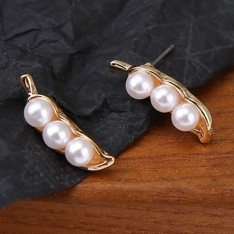 

Women's Earrings Trend Long Pendant Ear Stud Luxury Woman Decorations Accessories Vintage Fine Women's Earring Jewelry Piercing