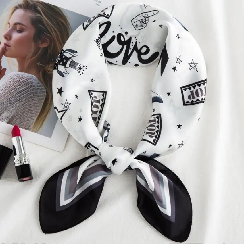 Женский квадратный шарф с мультяшным принтом шейный платок звезд и букв для