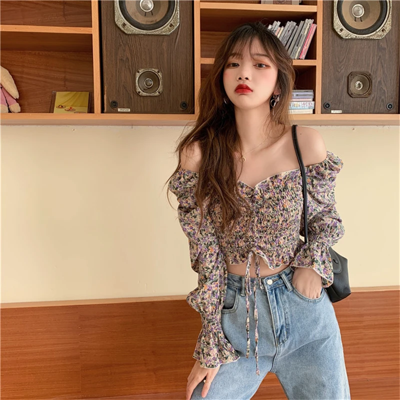 

Women Blouses Shirts Flowers Summer 2021 New Fashion Sexy Korean Elegant Lady Patchwork Puff Sleeve Wild Short Tops Female