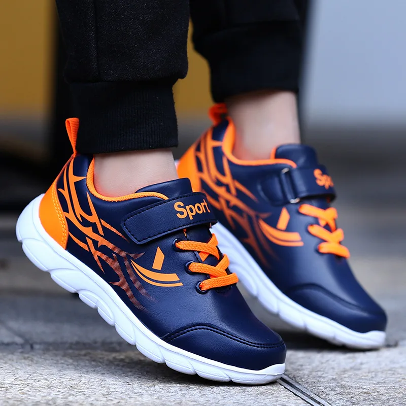 

2019 new autumn boys sports casual shoes leather primary school students yearsold medium and large kids waterproof running shoes