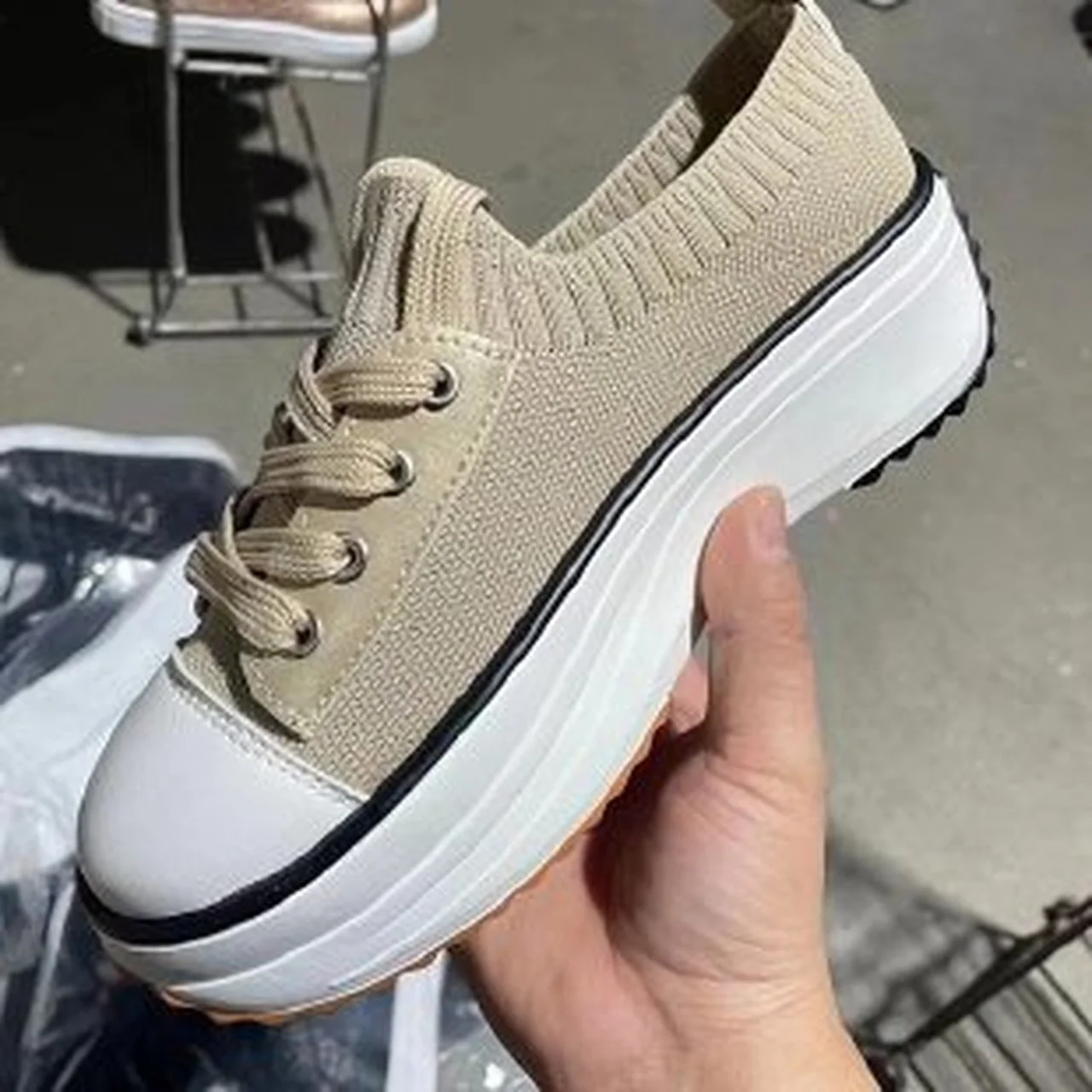 

Женская спортивная обувь, обувь с вулканизированной подошвой, дышащая нескользящая обувь на толстой подошве, женские кроссовки на осень, Но...