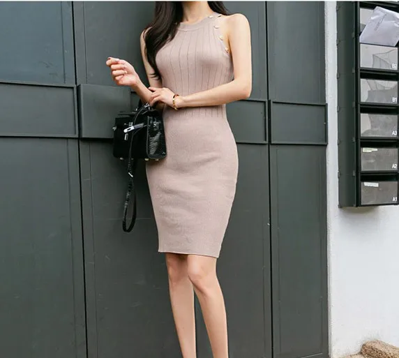 Женское трикотажное платье без рукавов корейское привлекательное с