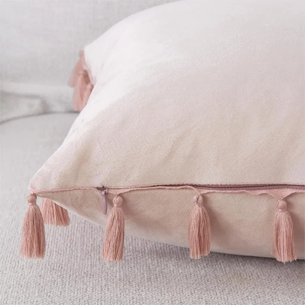 Мягкие бархатные наволочки декоративные подушки чехлы с кисточкой для дивана