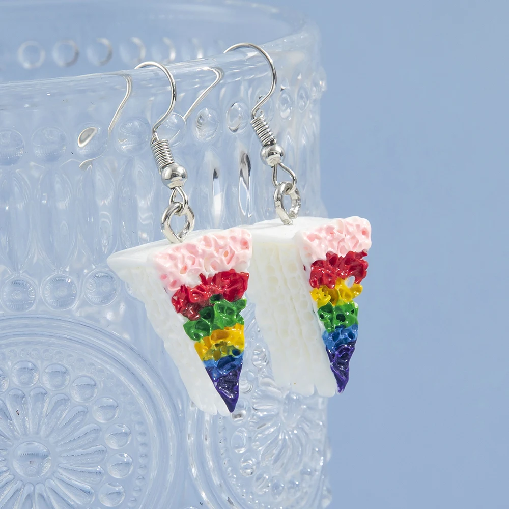 

Aprilwell Cute Cake Pendant Earrings for Women Funny Aesthetic 2021 Trend Kpop Earring Fashion Jewelry Gifts Pendientes Kolczyki