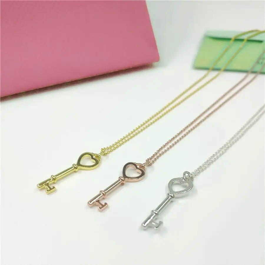 

Classic Mini Heart Key Pendant women's necklace, couple jewelry, key, S925, gift, 2021 necklace trend, anniversary, fashion,