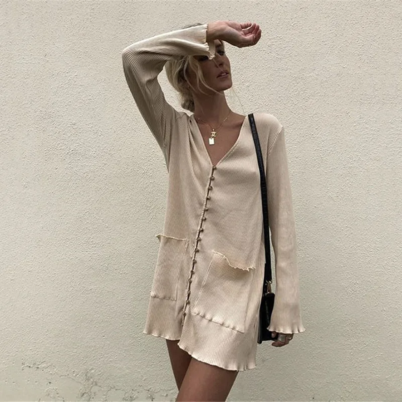 

2021 spring new European and American hot style women's solid color dress sexy retro style long sleeve V-neck lace short skirt