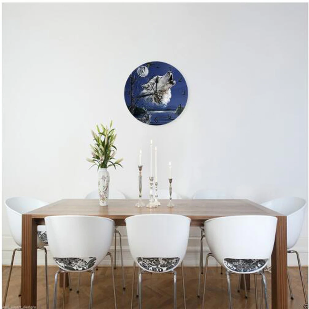 Настенные часы Wolf 25 см с цифровым циферблатом бесшумные батарейным питанием без