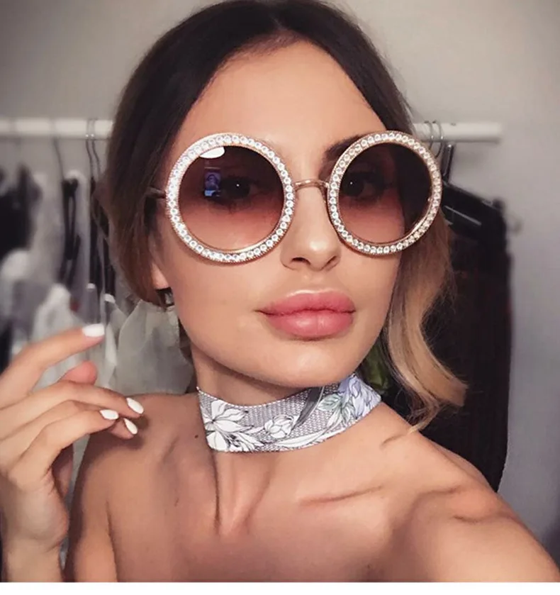 

Women's Oversize Big Sunglasses Pink Colorful Crystal Stones Shades for Woman Designer Extra Fashion Sun Glasses Clear Frame