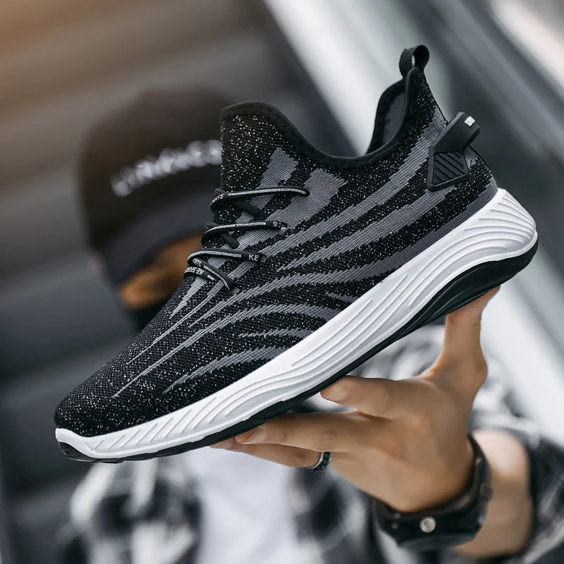 

Summer 2021 Men's Shoes New Trend Fashion Student Running Leisure Breathable Flying Woven Sneakers sneakers
