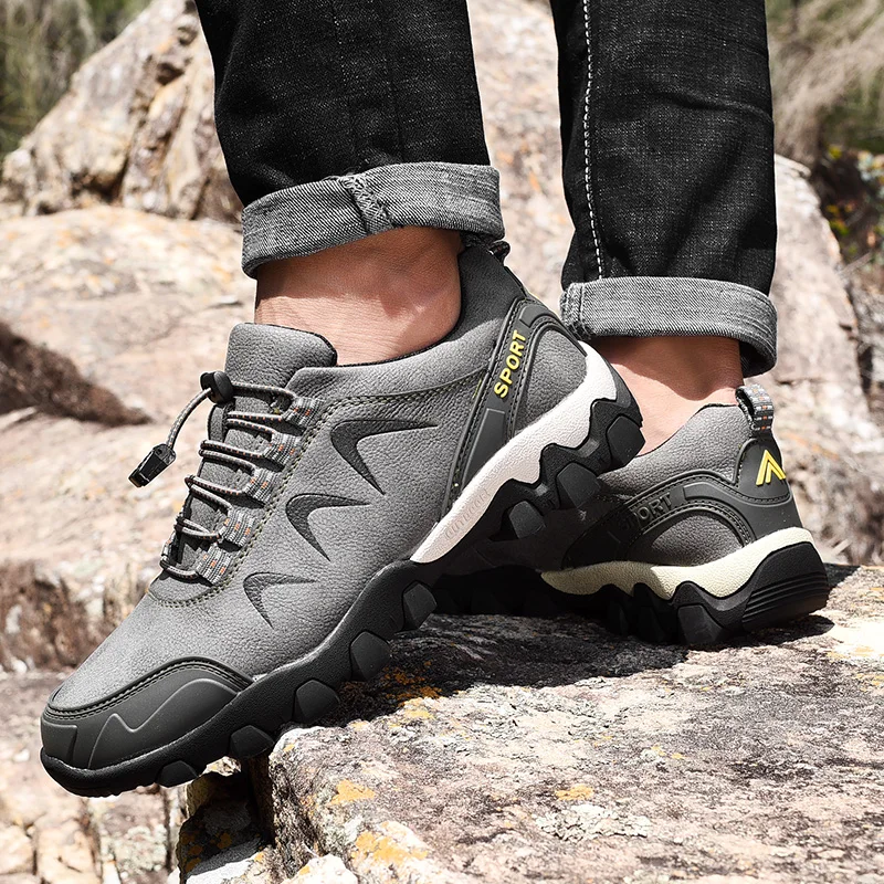 New Arrival Comfortable Soft Hiking Shoes Men Waterproof Leather Trekking Sneakers Winter Outdoor Sport Men Shoes zapatos hombre