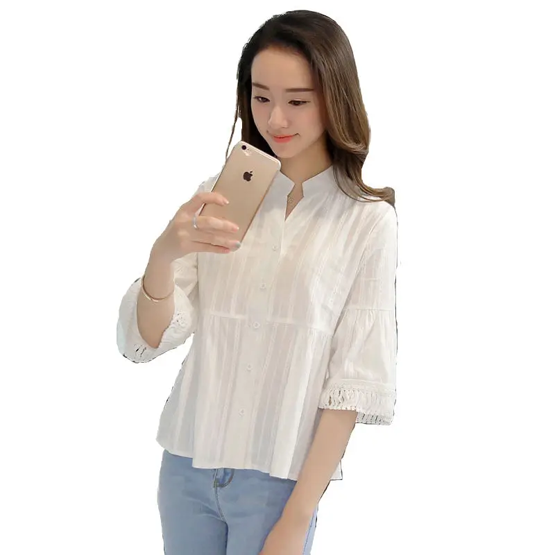 

7 / 3 sleeve V-neck cotton shirt women's 2021 summer new design sense niche top temperament shirt women's fashion