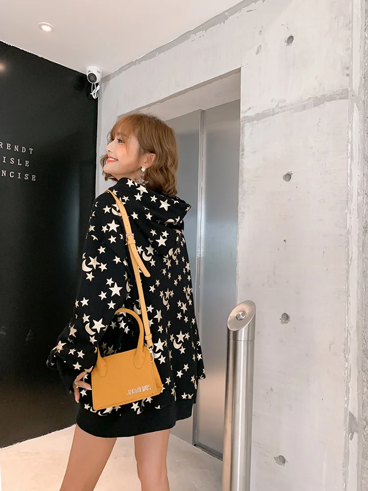 

Vefadisa Autumn Star Printed Hooded Sweatshirt Woman Letter Pullovers Long Sleeve Sweatshirt Cotton Blend Casual 2020 QYF589