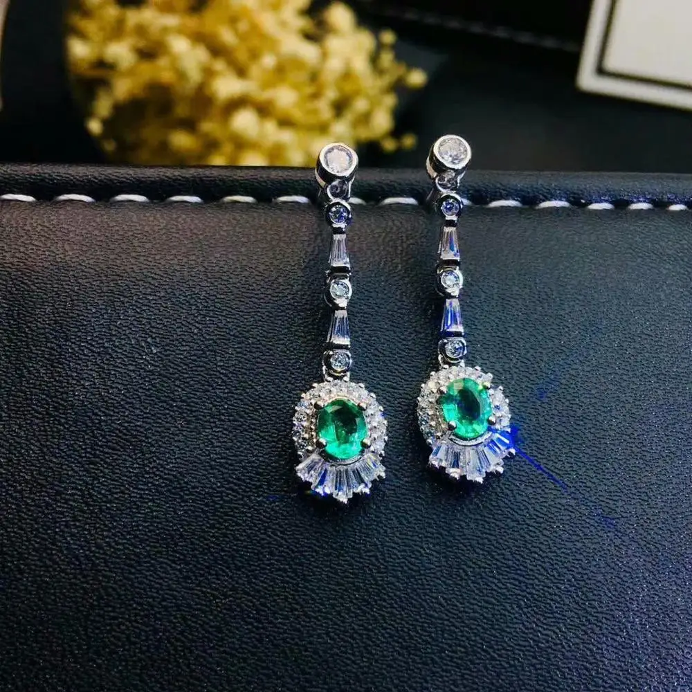 

SHILOVEM 925 sterling silver Natural Emerald stud earrings classic fine Jewelry women wedding wholesale 4*5mm jce0405203agml