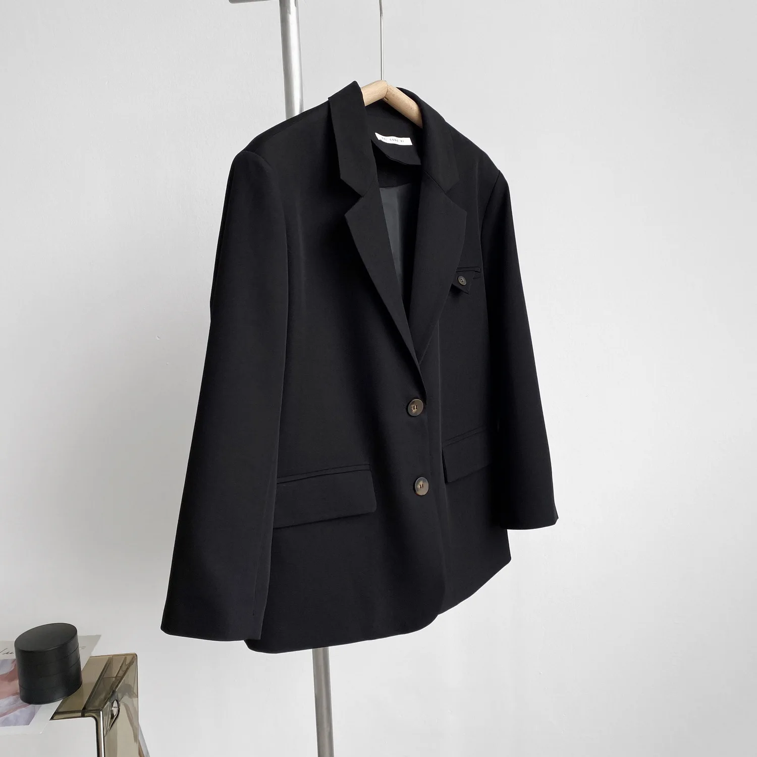 

High Quality Single-Breasted Black Suit Jacket Women' 2021 Spring Korean Loose Elegant Female Blazers and Jackets Office Lady